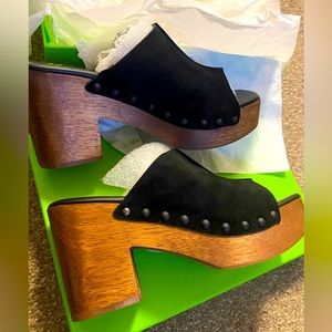 Brand new with box Josselyn platform mules / clogs, real leather by Sam Edelman